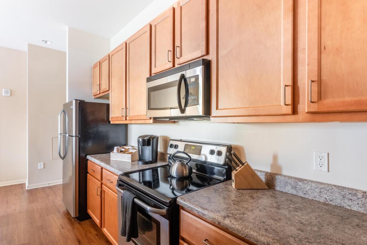 Mint House Greenville - Downtown Bagian luar foto